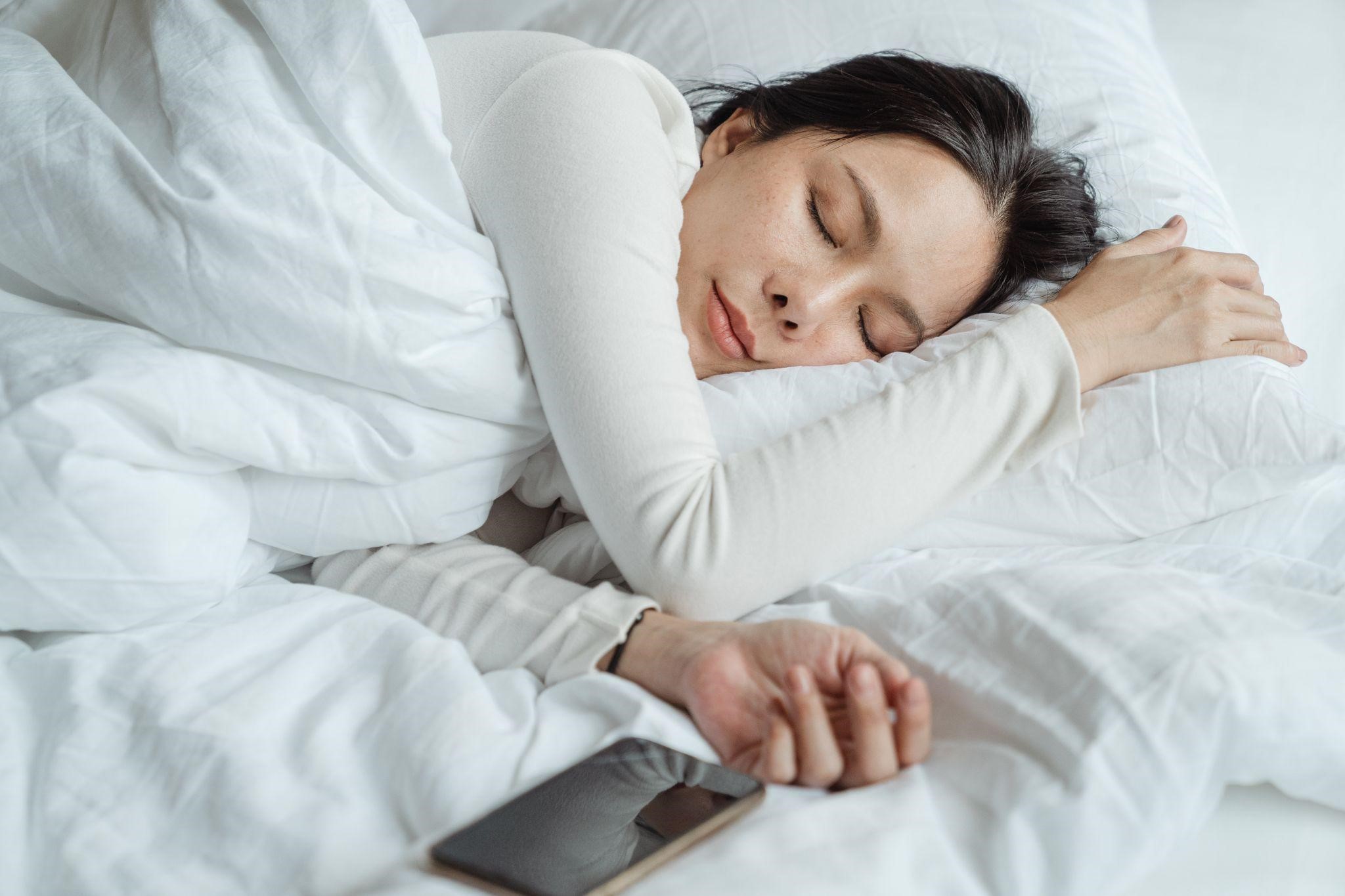 Vì sao giấc ngủ sâu là điều kiện để não bộ hoạt động tốt hơn?